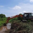 Maksimalkan Daya Tampung Air, Dinas PUPR Lakukan Normalisasi Drainase